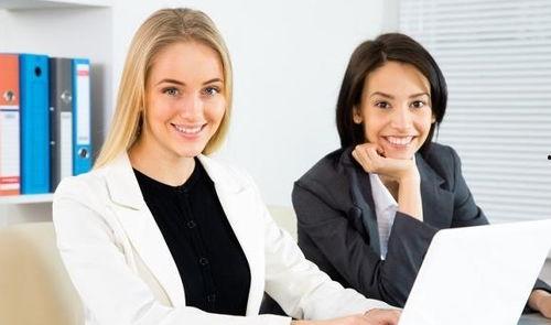 草莓姐的职场危机,化解危机,重拾职场辉煌